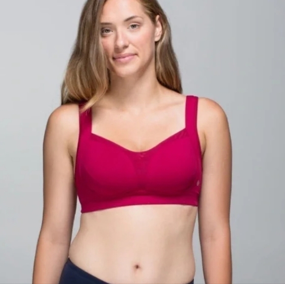 lululemon athletica Other - Lululemon Ta Ta Tamer II (C-E cup)Bumble Berry